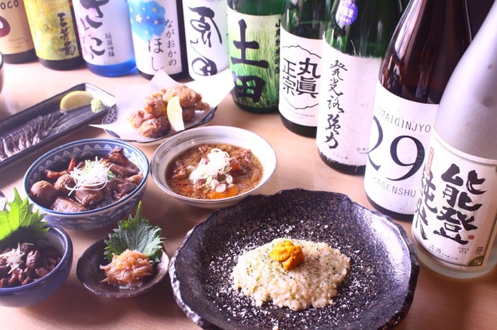 シルバーウィークの4日間、「渋谷の日本酒ダイニング sakeba（サケバ）」が3,000円で約30種の日本酒飲み比べ放題を実施。飲食各種持ち込みも自由。