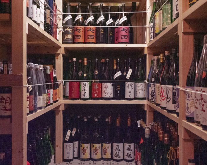 コロナ禍で在庫過多にあえぐ日本酒蔵を「輸出」で支援。マイナス5℃で飲み頃をキープし、付加価値をつけて輸出 コロナ禍で在庫過多にあえぐ日本酒蔵を「輸出」で支援。マイナス5℃で飲み頃をキープし、付加価値をつけて輸出
