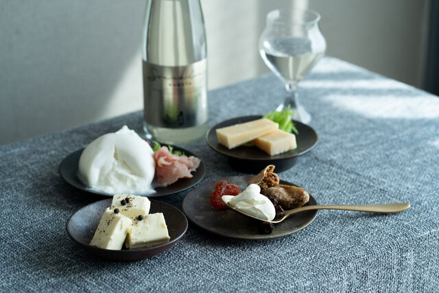 【KUBOTAYA】11月11日はチーズの日！KALDI COFFEE FARMのチーズ×日本酒の組み合わせで手軽に乾杯！