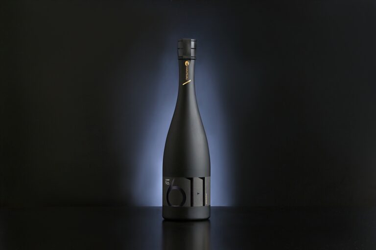 50本限定！！品評会用大吟醸酒「白鶴 No.61-1」11月15日(月)から当社オンラインショップで予約販売