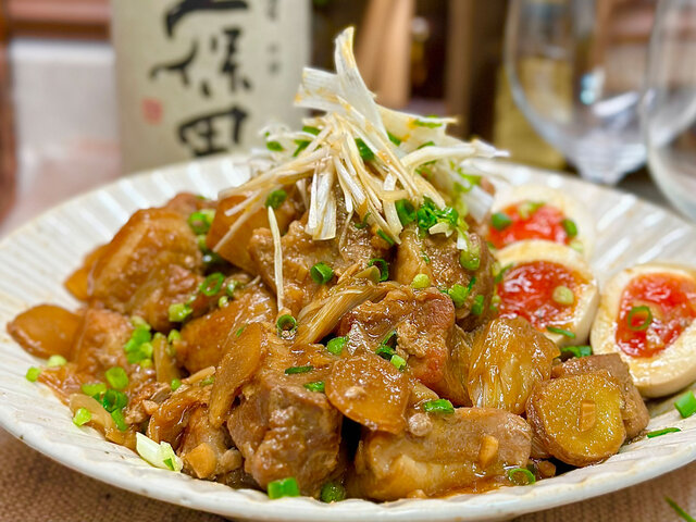 【KUBOTAYA】日本酒が進むがっつり男飯！豚バラ肉のネギ味噌角煮