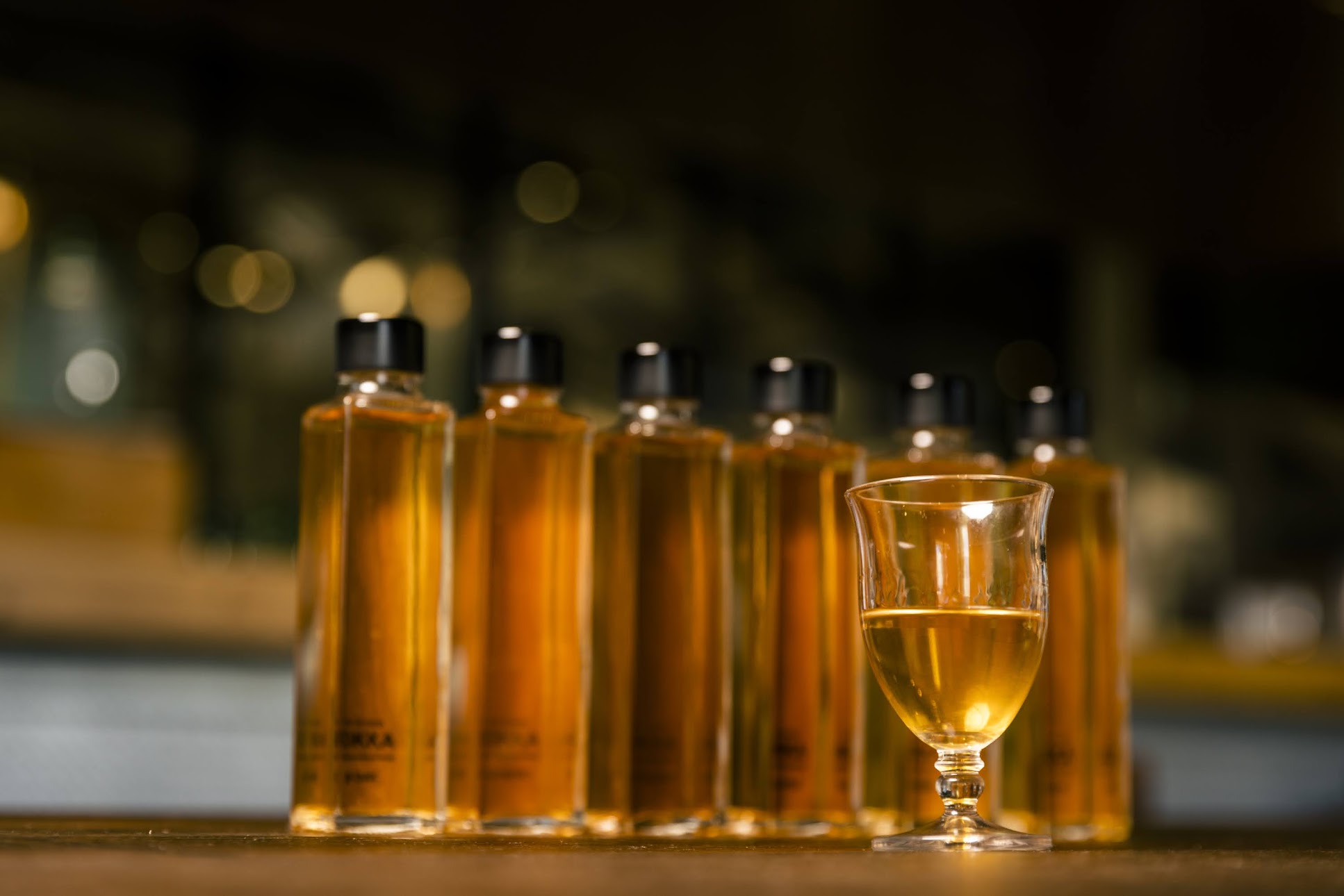 樹木薫る日本酒『BOKKA』【日本酒から和製ウイスキーを目指した新たな挑戦】クラウドファンディングMakuakeにて先行販売開始