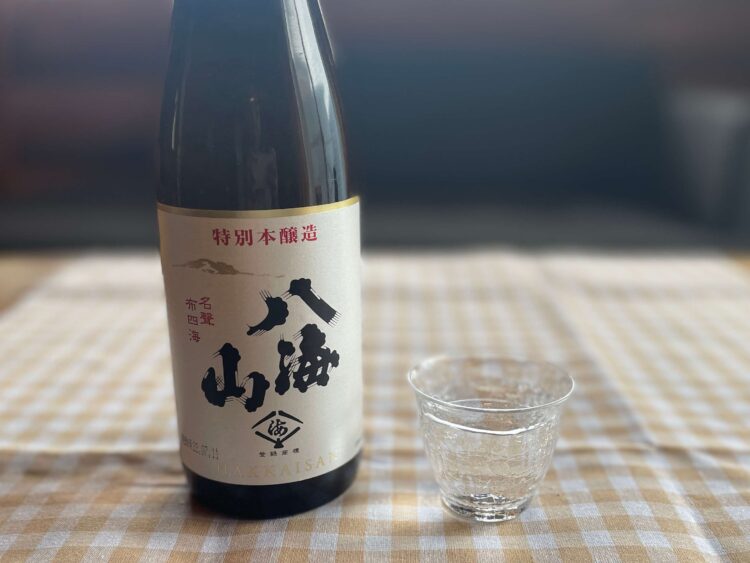 セブンイレブン限定商品「八海山 特別本醸造」