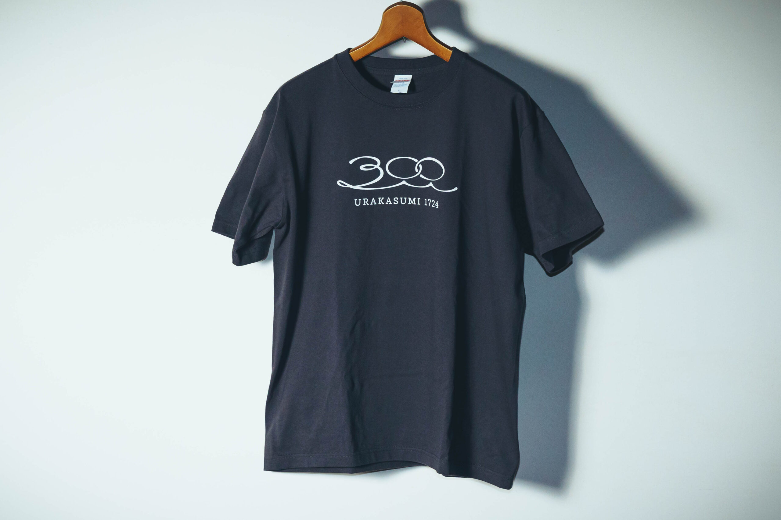 浦霞醸造元　創業300周年記念！こだわり抜いたプレミアム限定酒&オリジナルTシャツを限定販売。特設WEBページと300年の歴史を綴る動画をYouTubeで公開。