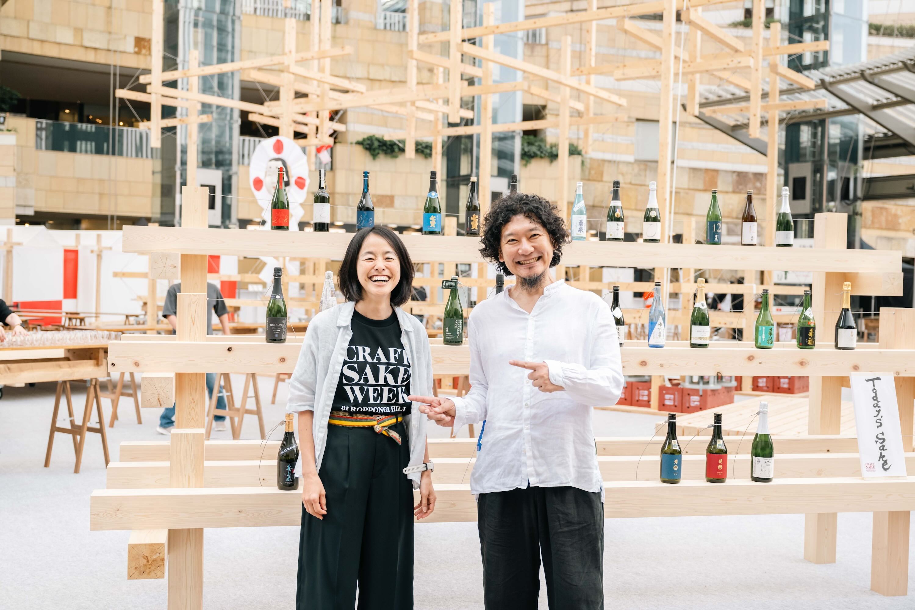 MOUNT FUJI ARCHITECTS STUDIOの原田 麻魚 氏(左)と原田真宏 氏（右）