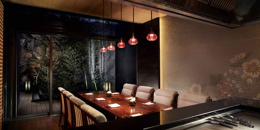 ザ・リッツ・カールトン京都、日本料理 水暉× 藤岡酒造 春霞の余韻とともに愉しむ、銘酒「蒼空」を期間限定で提供