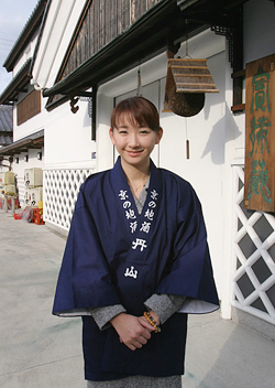 【京都】裏千家十六代家元銘々「春秋萬歳 さらさらきらり」待望の第二弾が発売 
