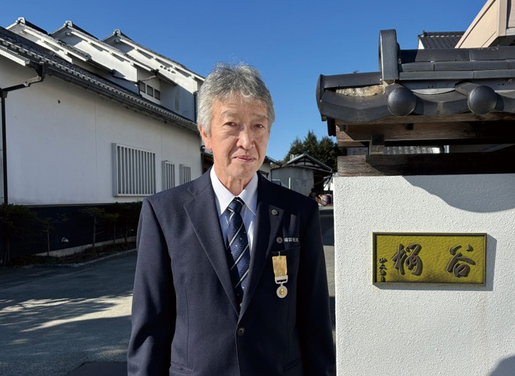 「黄綬褒章」受章杜氏 梅澤努が醸した「谷櫻酒造飲みくらべ一升瓶5本組」を新発売