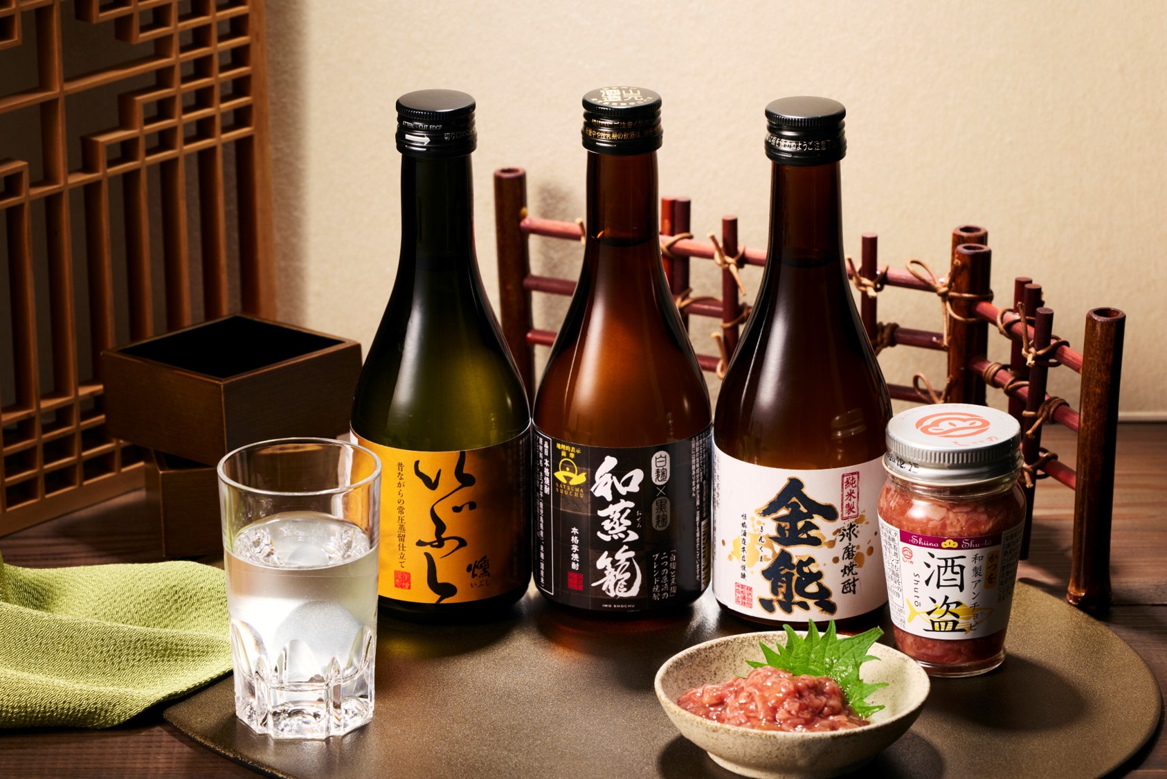 ベルーナグルメ 父の日に贈りたいお酒ギフト日本酒・焼酎の飲みくらべができる酒器&おつまみセットが新登場