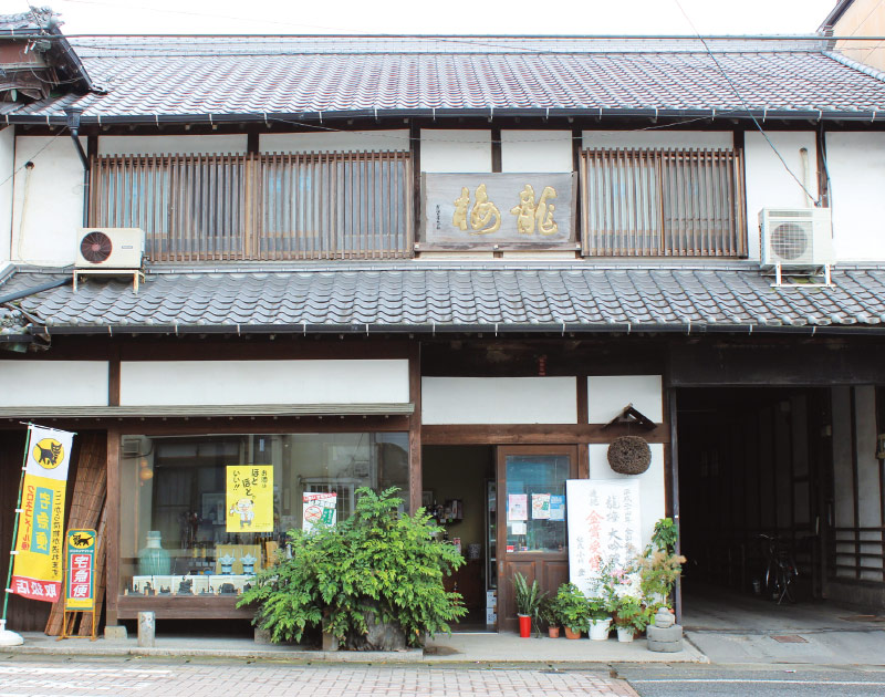 ベルーナグルメ 父の日に贈りたいお酒ギフト日本酒・焼酎の飲みくらべができる酒器&おつまみセットが新登場