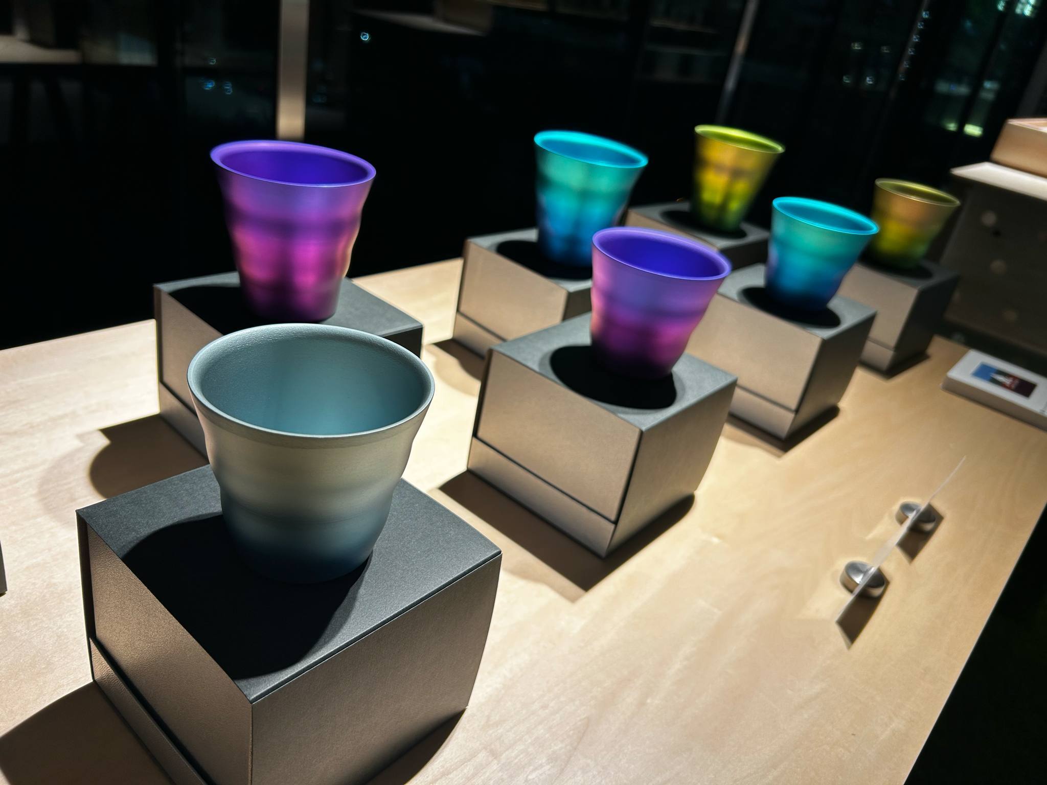FARM8、御茶ノ水駅構内に“発酵・日本酒・ものづくりの体験型ストア”FARM8 STANDを5/14オープン