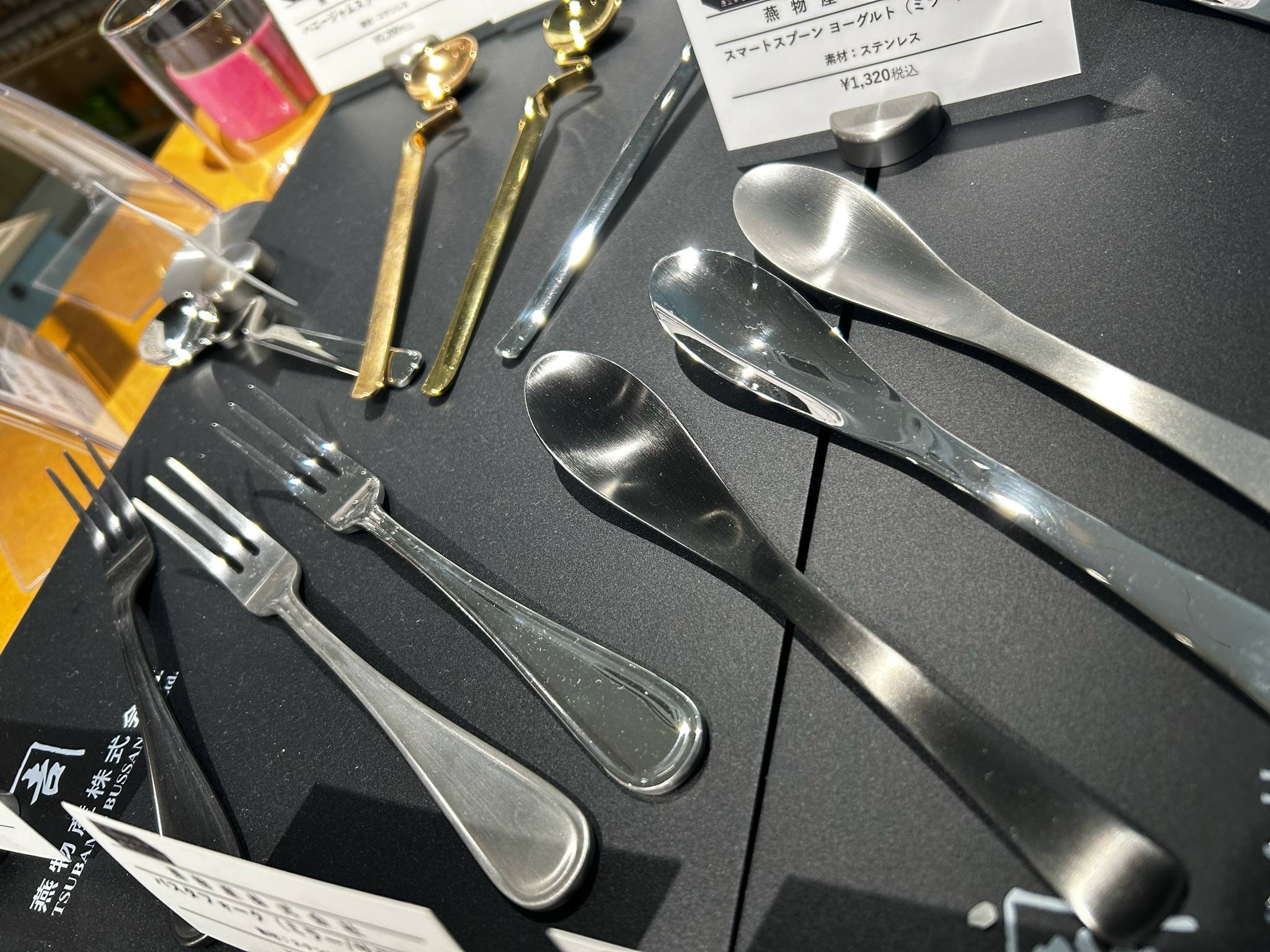 FARM8、御茶ノ水駅構内に“発酵・日本酒・ものづくりの体験型ストア”FARM8 STANDを5/14オープン