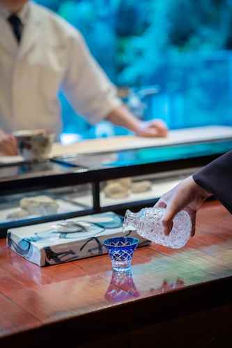 ザ・リッツ・カールトン京都、日本料理「水暉」× 光栄菊酒造 復活の銘酒「光栄菊」を、日本料理「水暉」にて2か月間限定でご提供