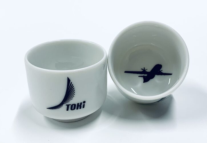 トキエア、“空と酒のある風景”をテーマに企画した特別なお猪口を　　6月20日から販売開始！