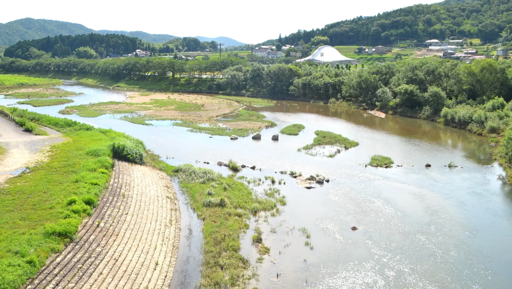 田んぼごとの味わいの違いを楽しむ次世代の日本酒「YOGANSUの酒 」。広島県三原市の「よがんす白竜」が、新酒（VT2024）4種類を7/19(土)より発売開始。