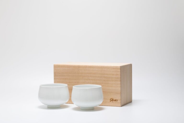 【SHUWAN】想いを包む、美しいかたち。贈答シーンに対応したオプションを新たに展開