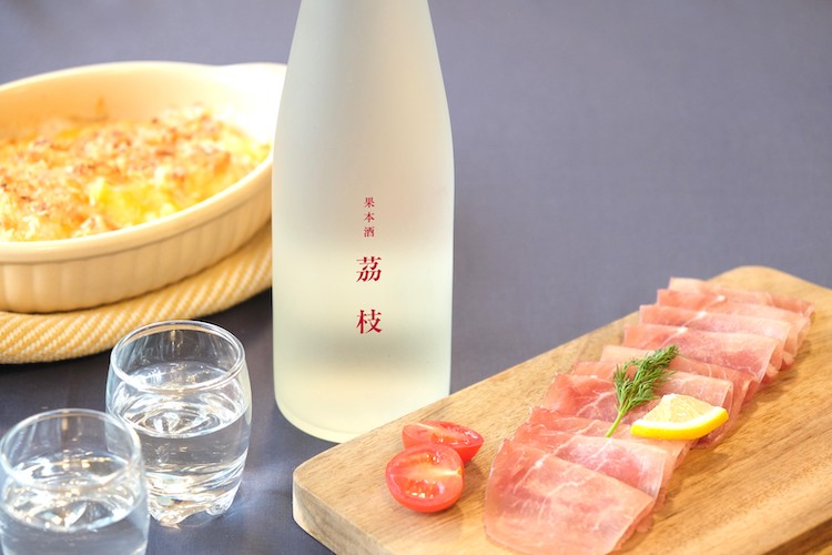 【梅乃宿酒造】日本酒のイメージを覆す。日本酒と厳選果汁から生まれた新感覚SAKE「果本酒(かほんしゅ）」7月24日に本格発売！