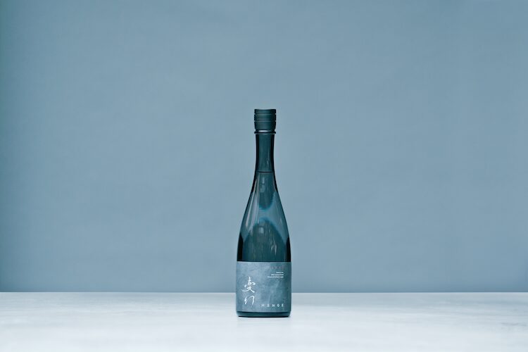唯一無二の“透明感”を纏う、革新の日本酒「CLEAR」HENGE 第二弾がMakuakeにて2025年8月28日(木)より先行販売開始