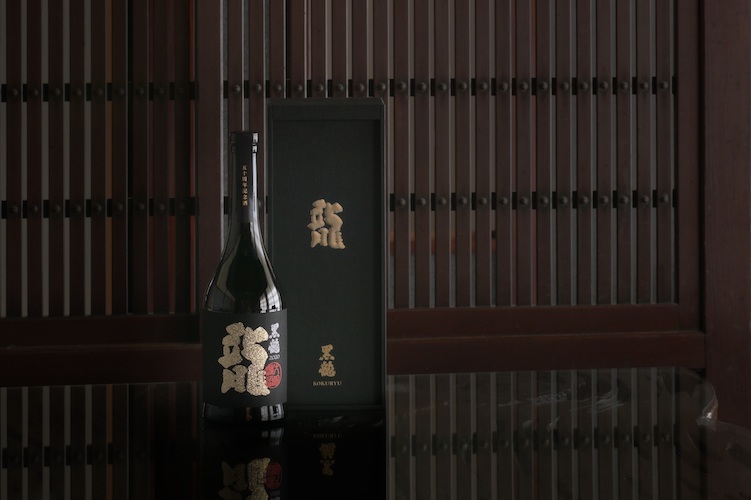 限定商品 「黒龍 大吟醸 龍 五十周年記念酒」 発売