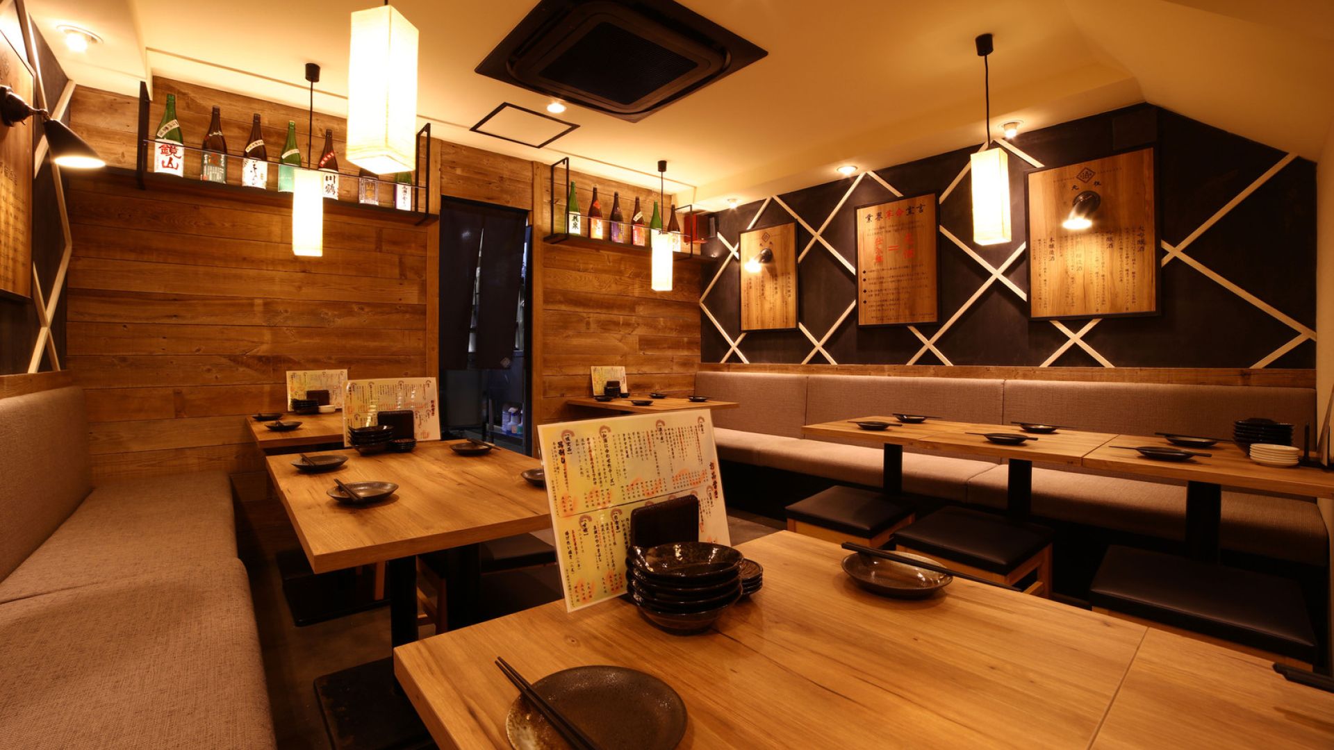 【『十四代 大極上』が確実に飲める！】「十四代5種飲み比べ」＋「日本酒35種飲み放題プラン」¥8,800(税込)｜日本酒原価酒蔵 新橋二号店にて開催！｜9月15日〜9月30日