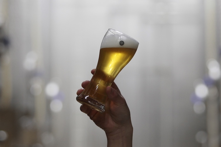 SAKEとBEER、ふたつのクラフトが奏でる新しい乾杯サケビール＜Brut IPA Blend＞数量限定発売