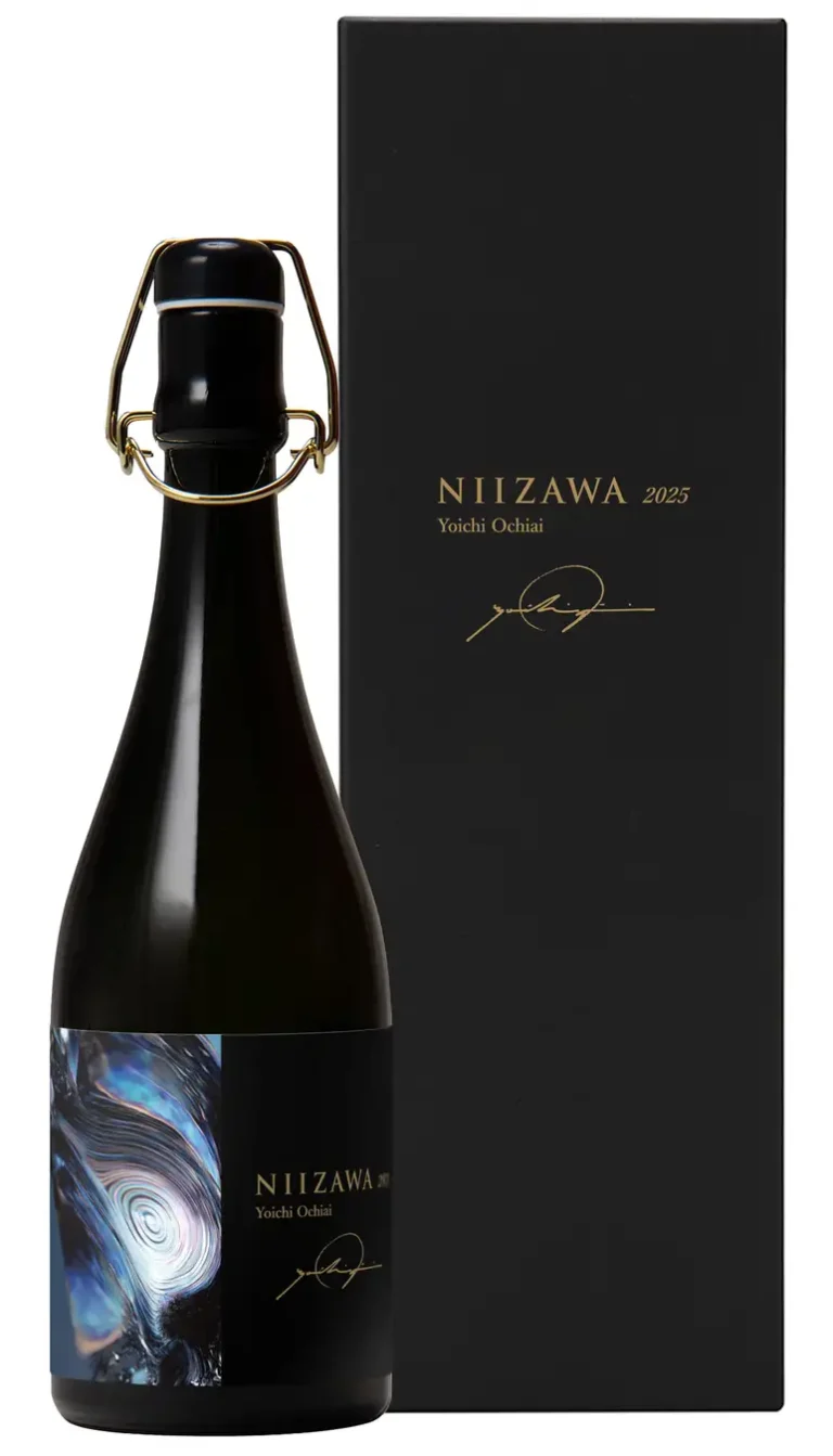 世界最高峰350時間かけ7%まで精米した最高級日本酒「NIIZAWA」と「NIIZAWA KIZASHI」。世界トップレベルのアーティストによるラベルデザインをまとい11月11日より発売開始