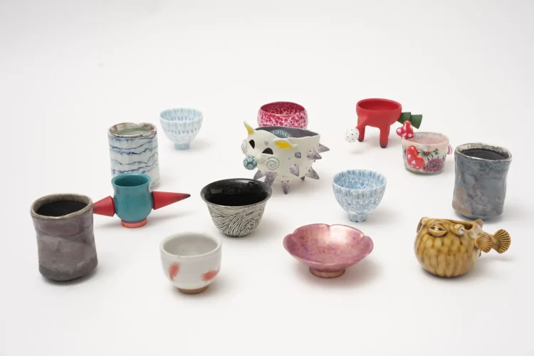 【午年は、旨い酒を推しで呑む！】人間国宝から気鋭の若手作家まで、今年は約130名の作家が出品予定『2025-2026 酒器展』日本橋三越本店 美術フロアで開催