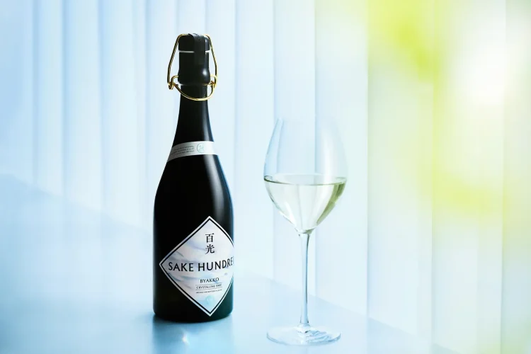 春の季節限定『百光 しぼりたて生酒』が登場。日本酒ブランド「SAKE HUNDRED」のフラッグシップ『百光』、3月26日から抽選販売の応募受付開始